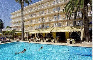 Universal Hotel Bikini Cala Millor  3*, Cala Millor (Mallorca) İspanya